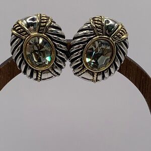 **✨ Vintage Two-Tone Cable Design Clip-On Earrings ✨**